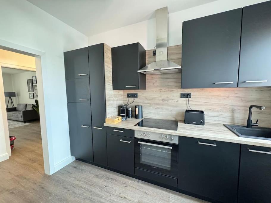 220 Qm Penthouse Wohnung Mit Fahrstuhl - Ohne Spa 만하임 외부 사진